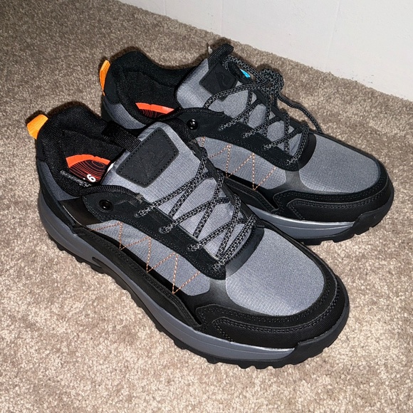 Ozark Trail M OT Waterproof Hike Low Black NWT Men’s 9.5 - Picture 2 of 7